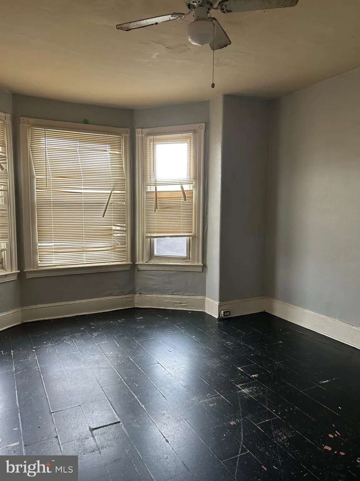 Philadelphia, Pennsylvania 19140, United States, 4 Bedrooms Bedrooms, ,1 BathroomBathrooms,Residential,Active,213080