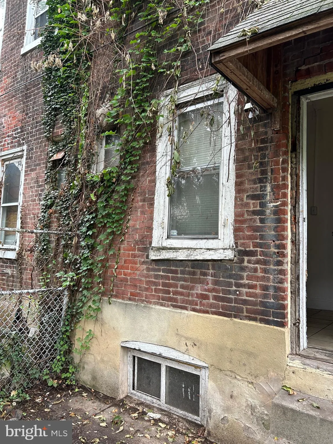 Philadelphia, Pennsylvania 19140, United States, 4 Bedrooms Bedrooms, ,1 BathroomBathrooms,Residential,Active,213080