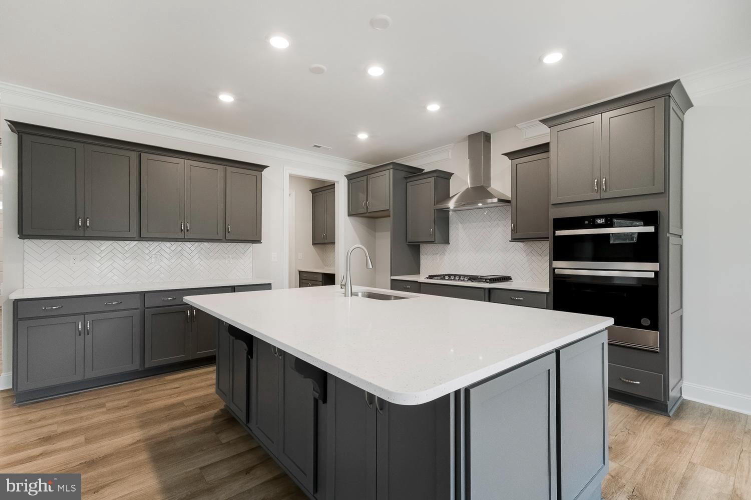 3186 THREE CHOPT ROAD