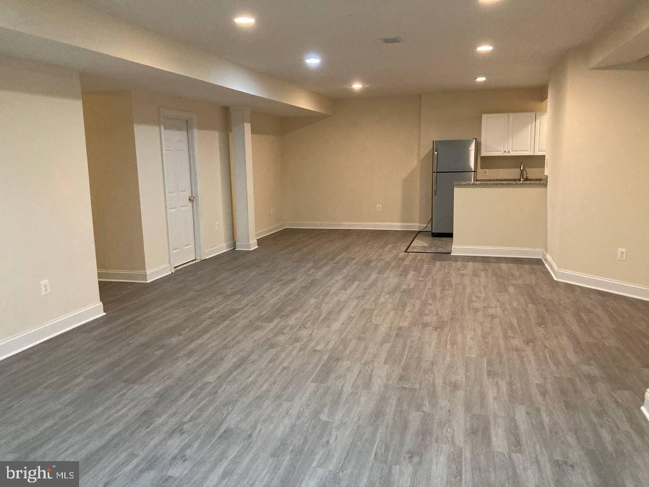 PORT POTOMAC - Residential Lease