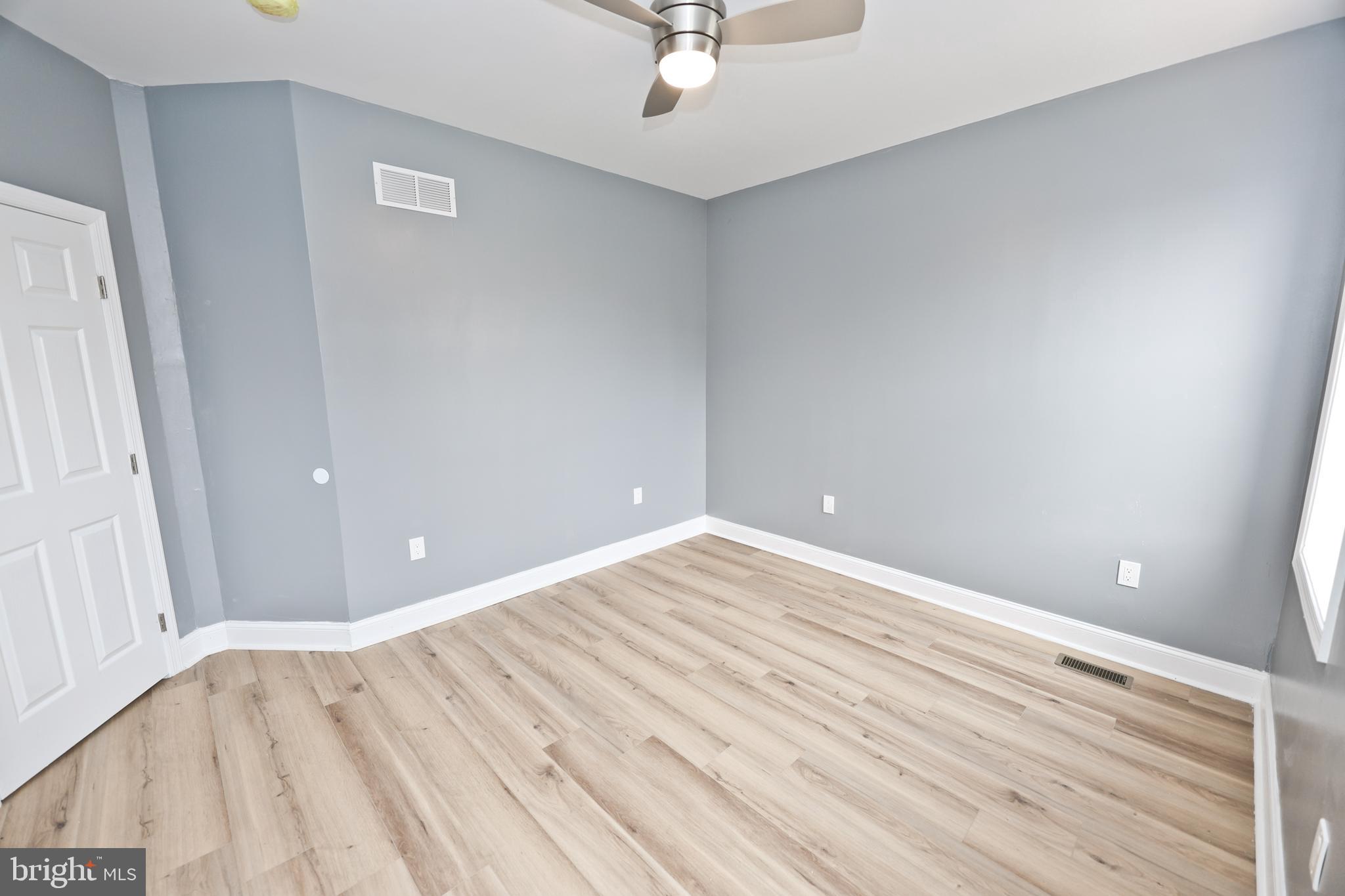 UNIVERSITY CITY - Residential