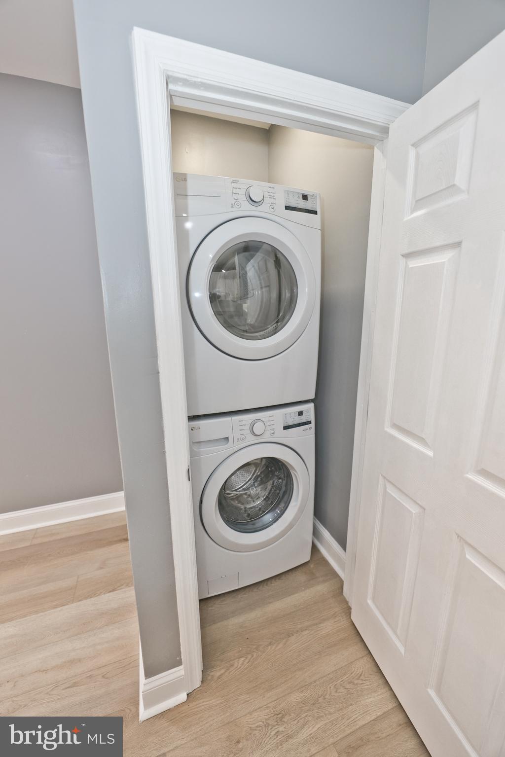 UNIVERSITY CITY - Residential