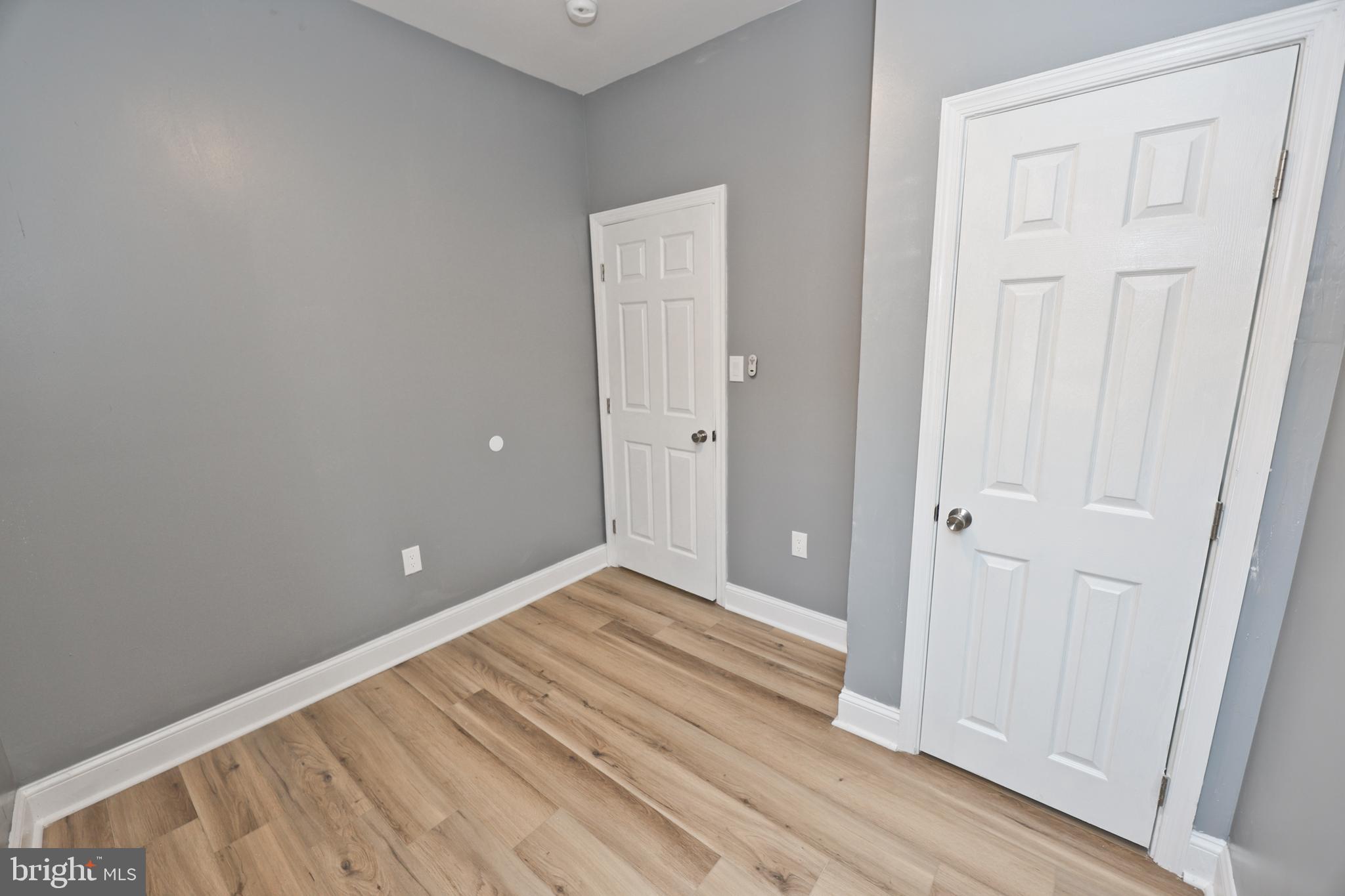 UNIVERSITY CITY - Residential