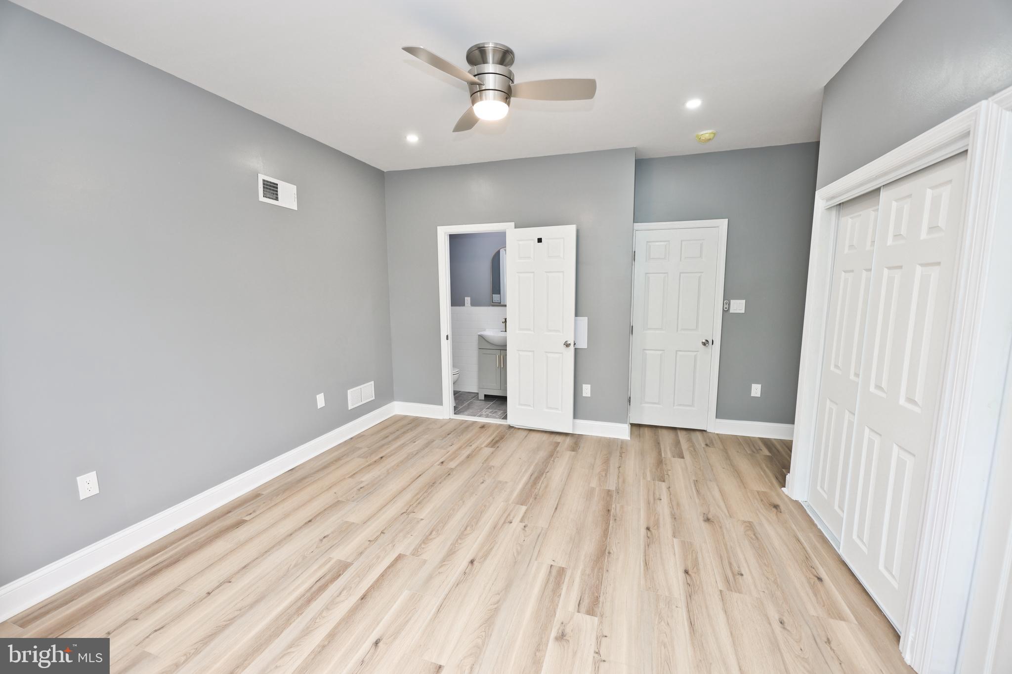 UNIVERSITY CITY - Residential