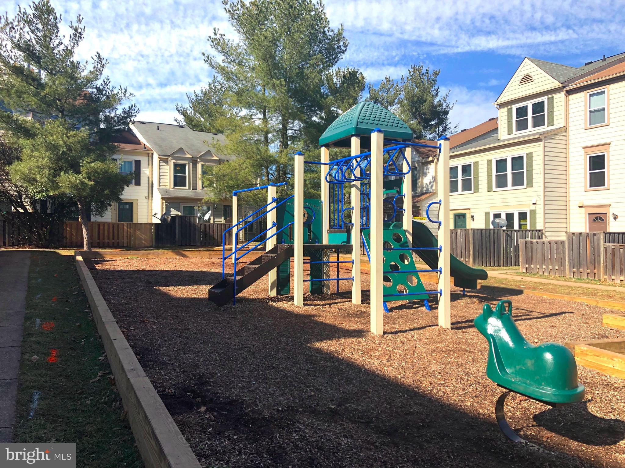 STONINGTON CONDOMINIUMS - Residential