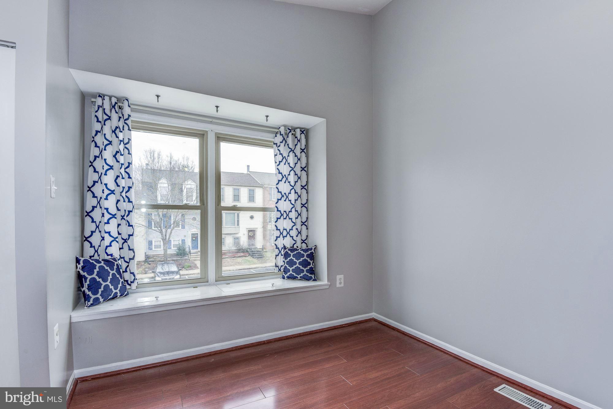 STONINGTON CONDOMINIUMS - Residential