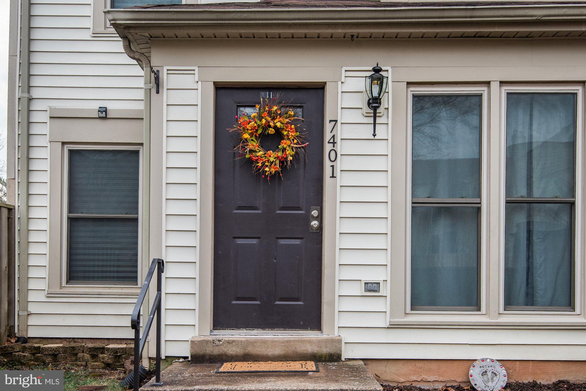 STONINGTON CONDOMINIUMS - Residential