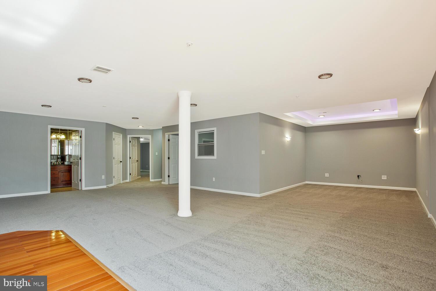 HIDDEN BLUFF - Residential