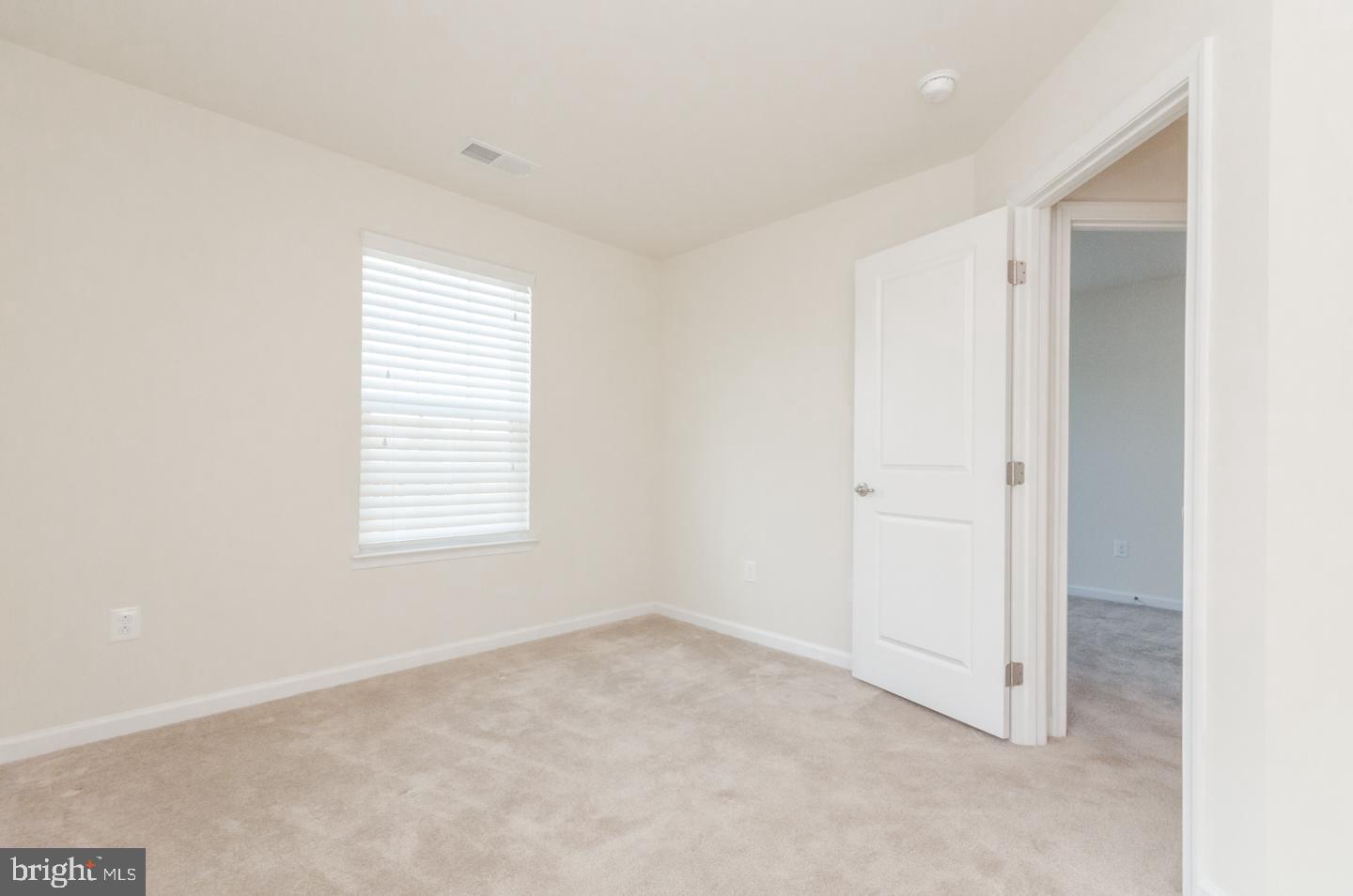 POTOMAC STATION - Residential Lease