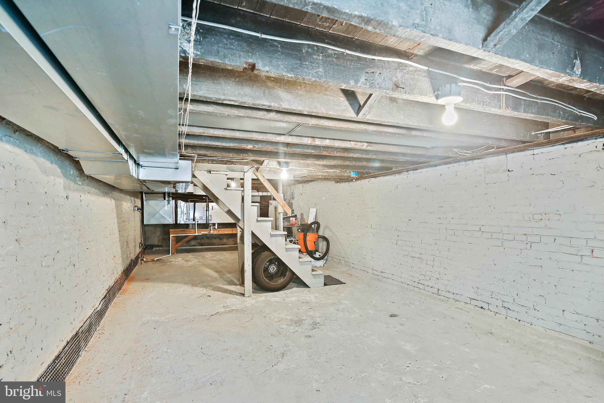 RIVERSIDE - Residential