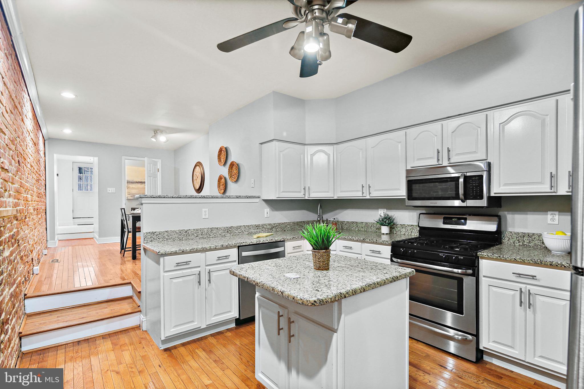 RIVERSIDE - Residential