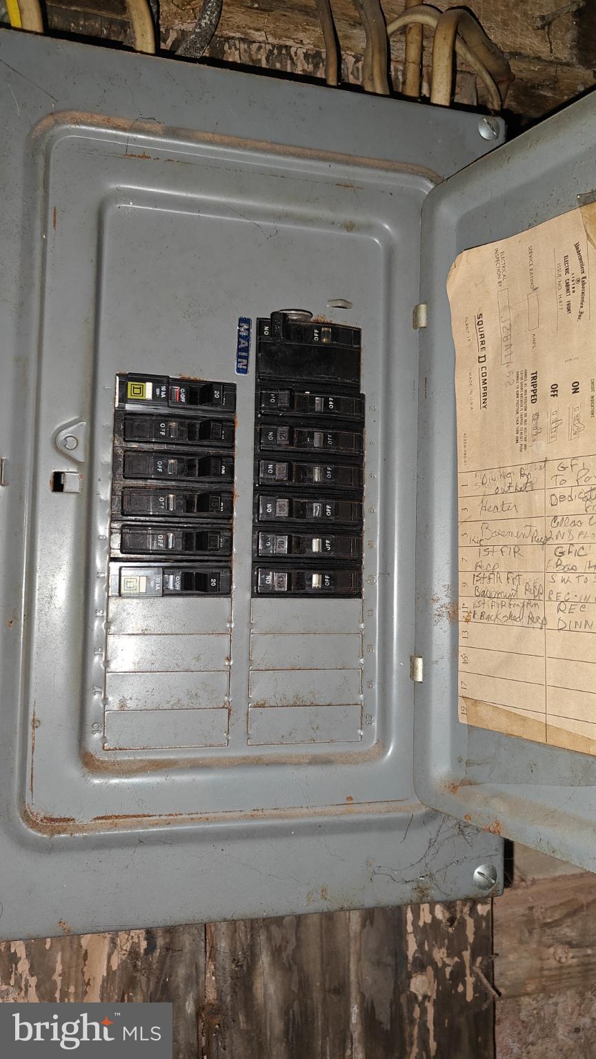 NORRISTOWN - Residential