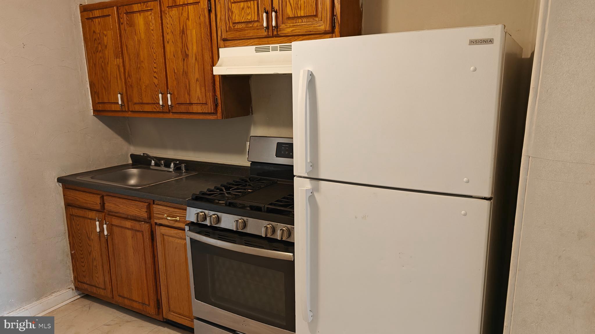 NORRISTOWN - Residential