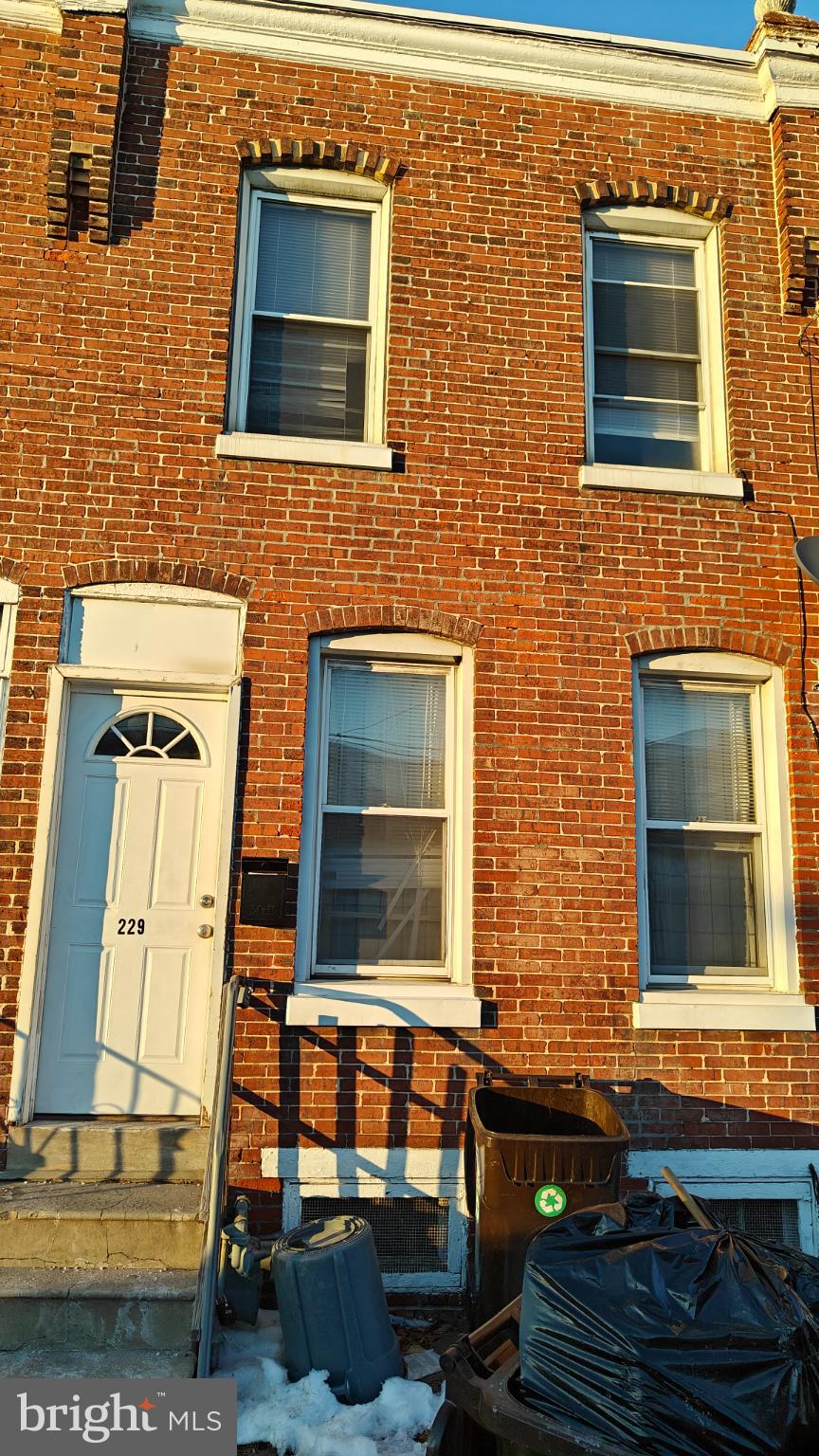 NORRISTOWN - Residential