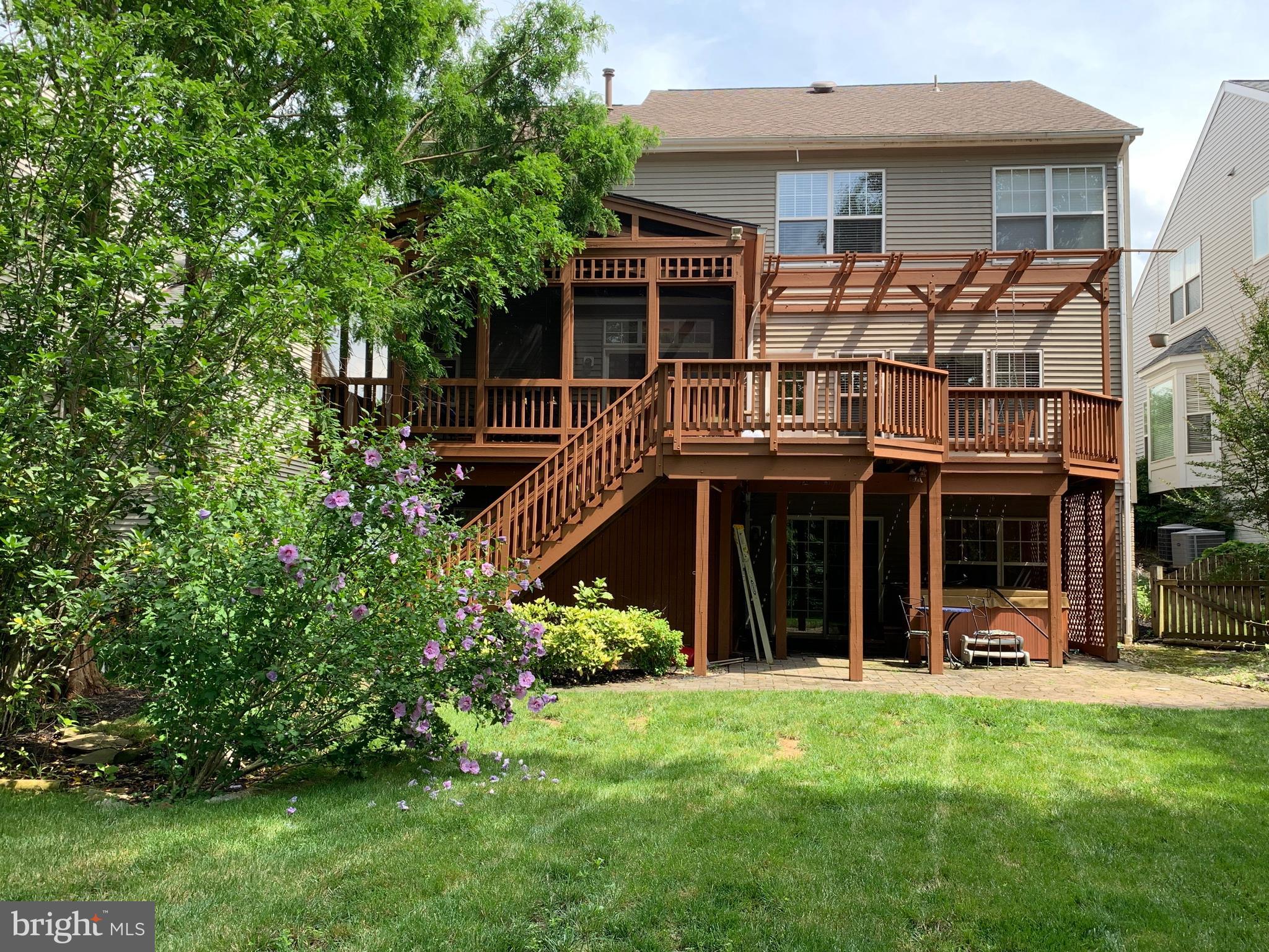 SOUTHLAKE AT MONTCLAIR - Residential Lease