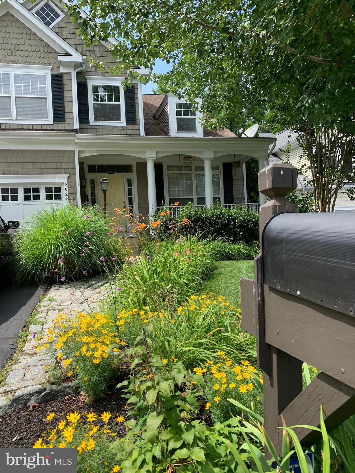 SOUTHLAKE AT MONTCLAIR - Residential Lease