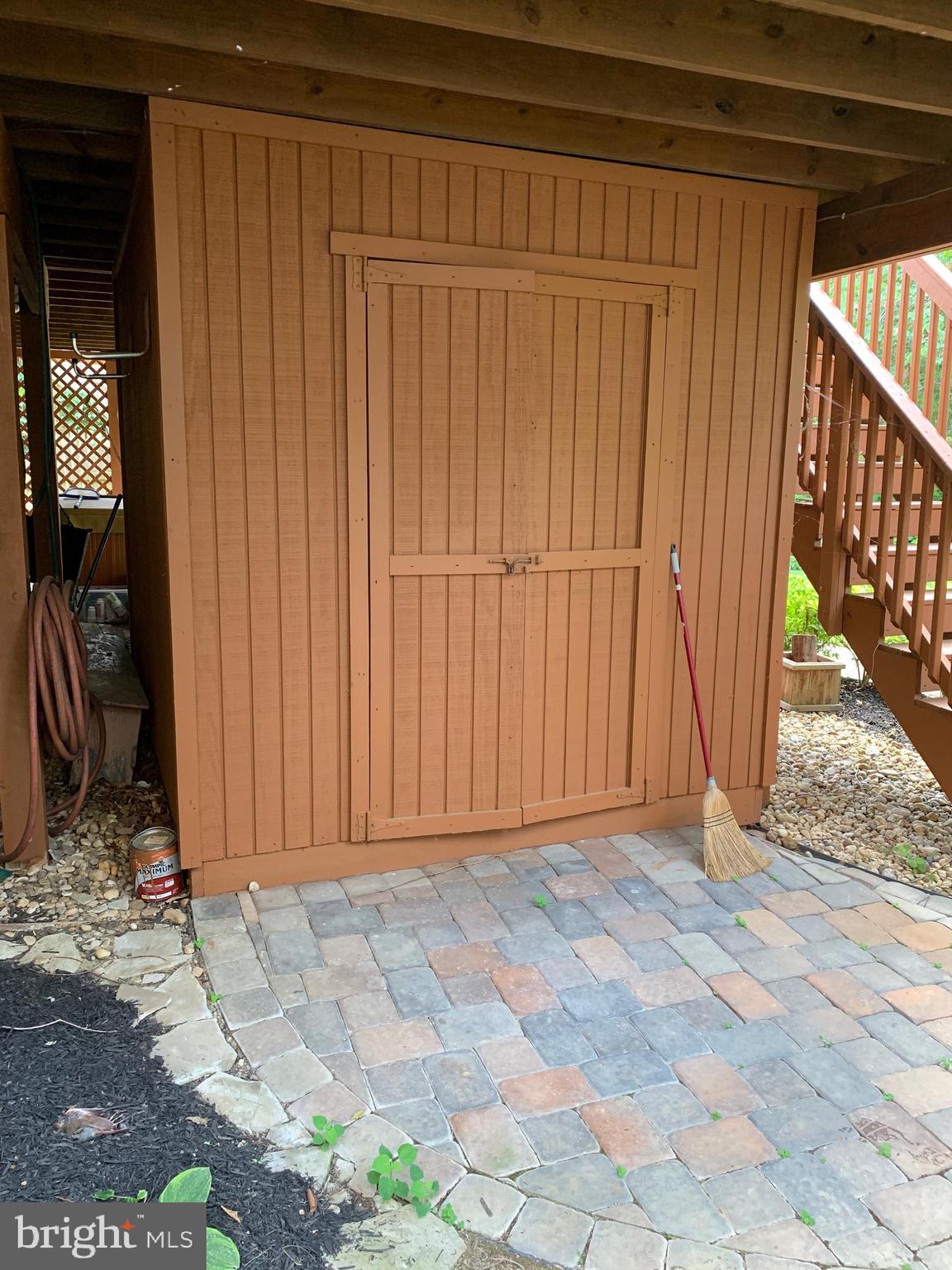 SOUTHLAKE AT MONTCLAIR - Residential Lease