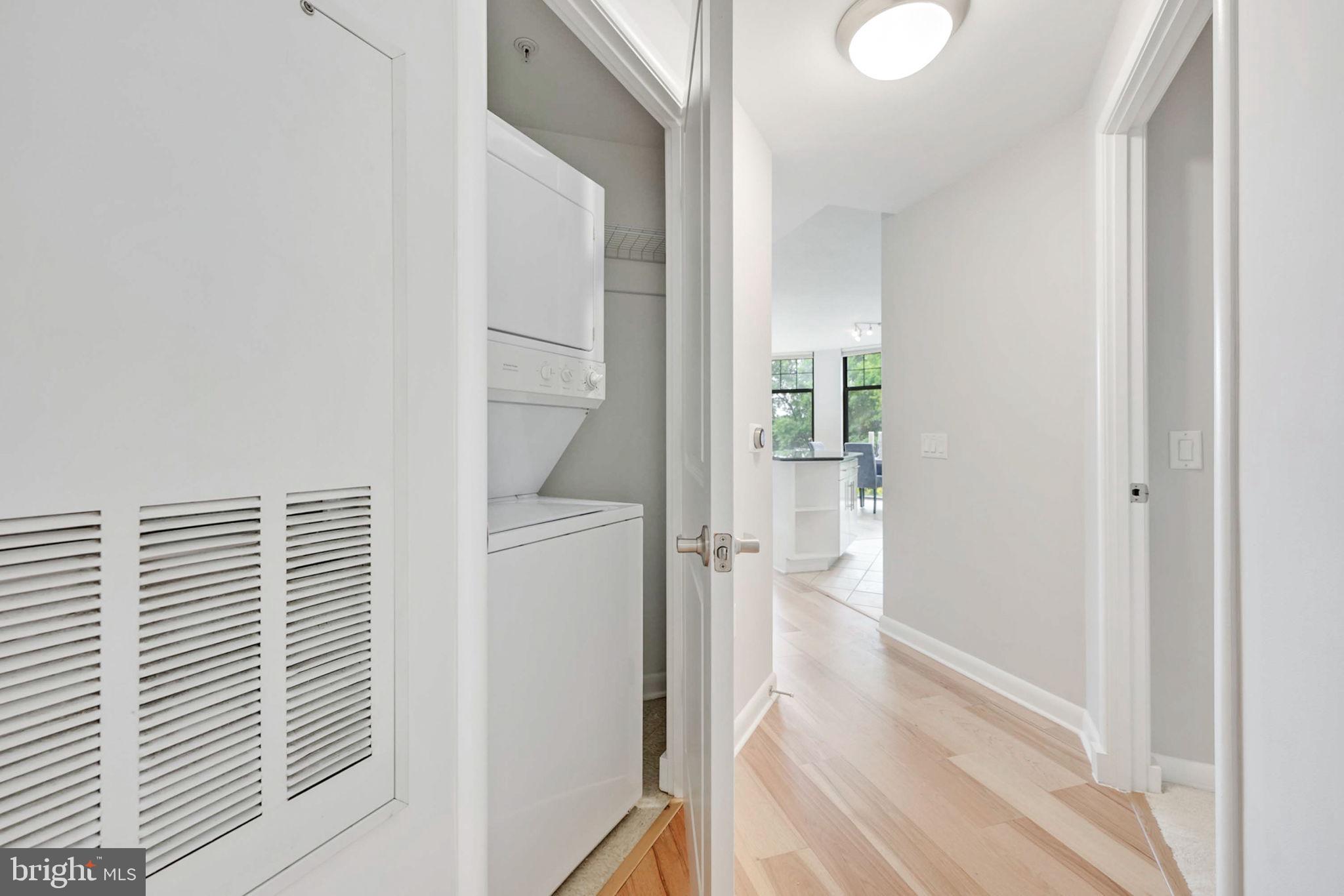 CLARENDON - Residential