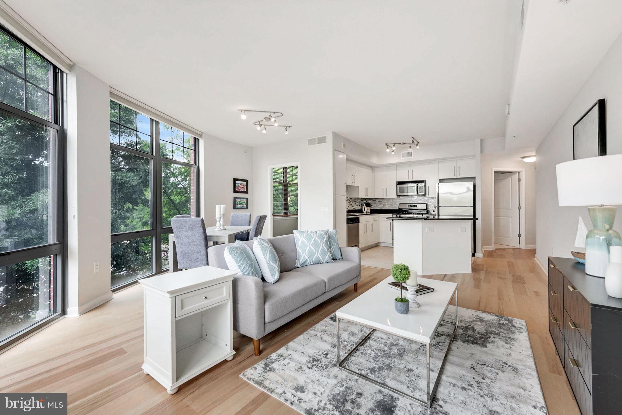 CLARENDON - Residential