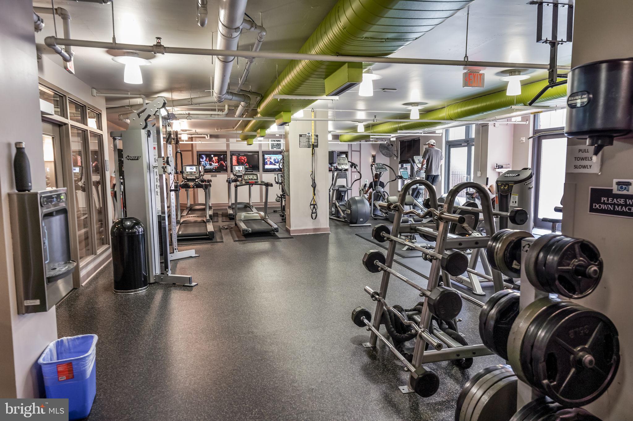 CLARENDON - Residential