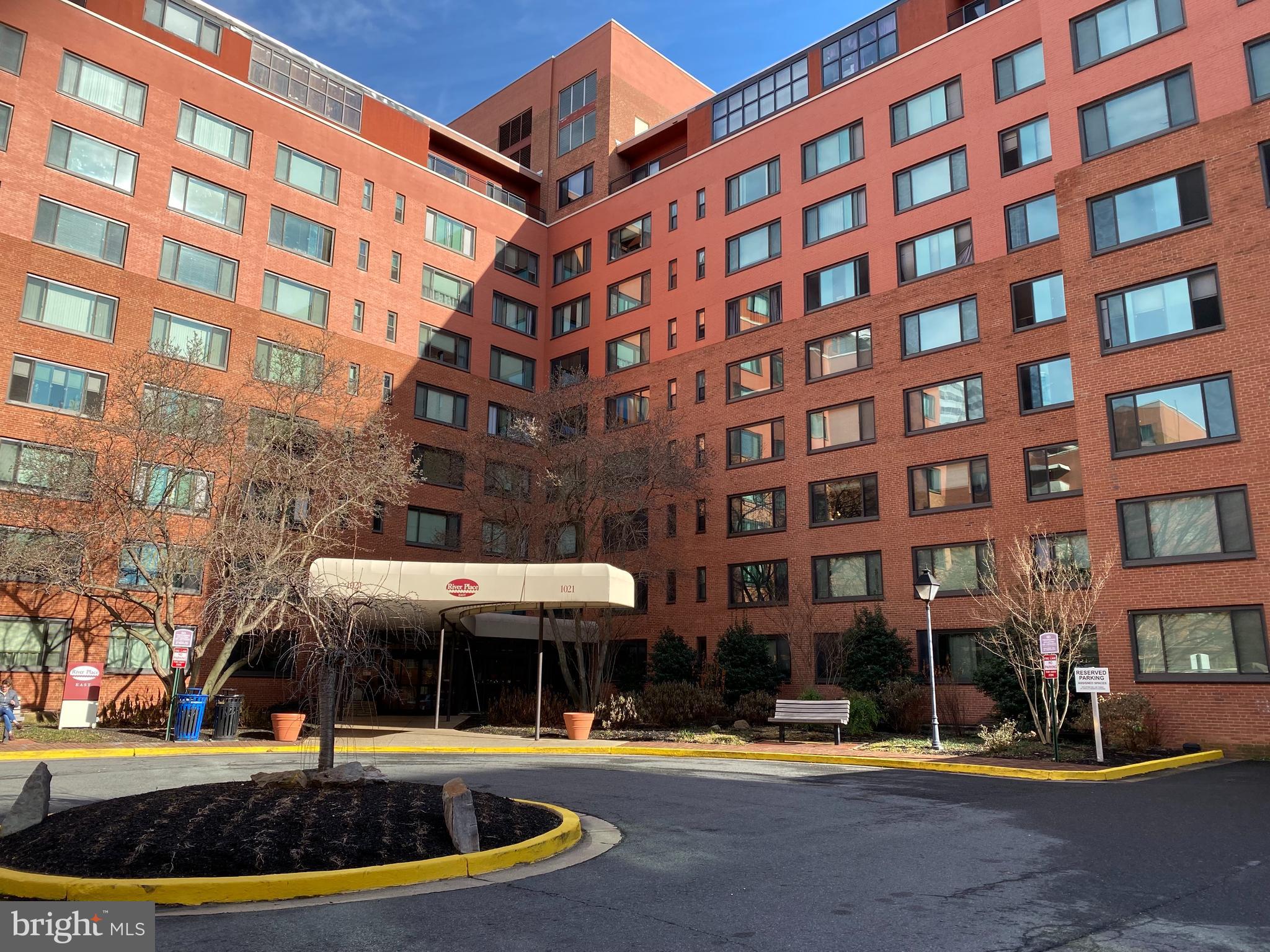 1021 ARLINGTON BOULEVARD 623