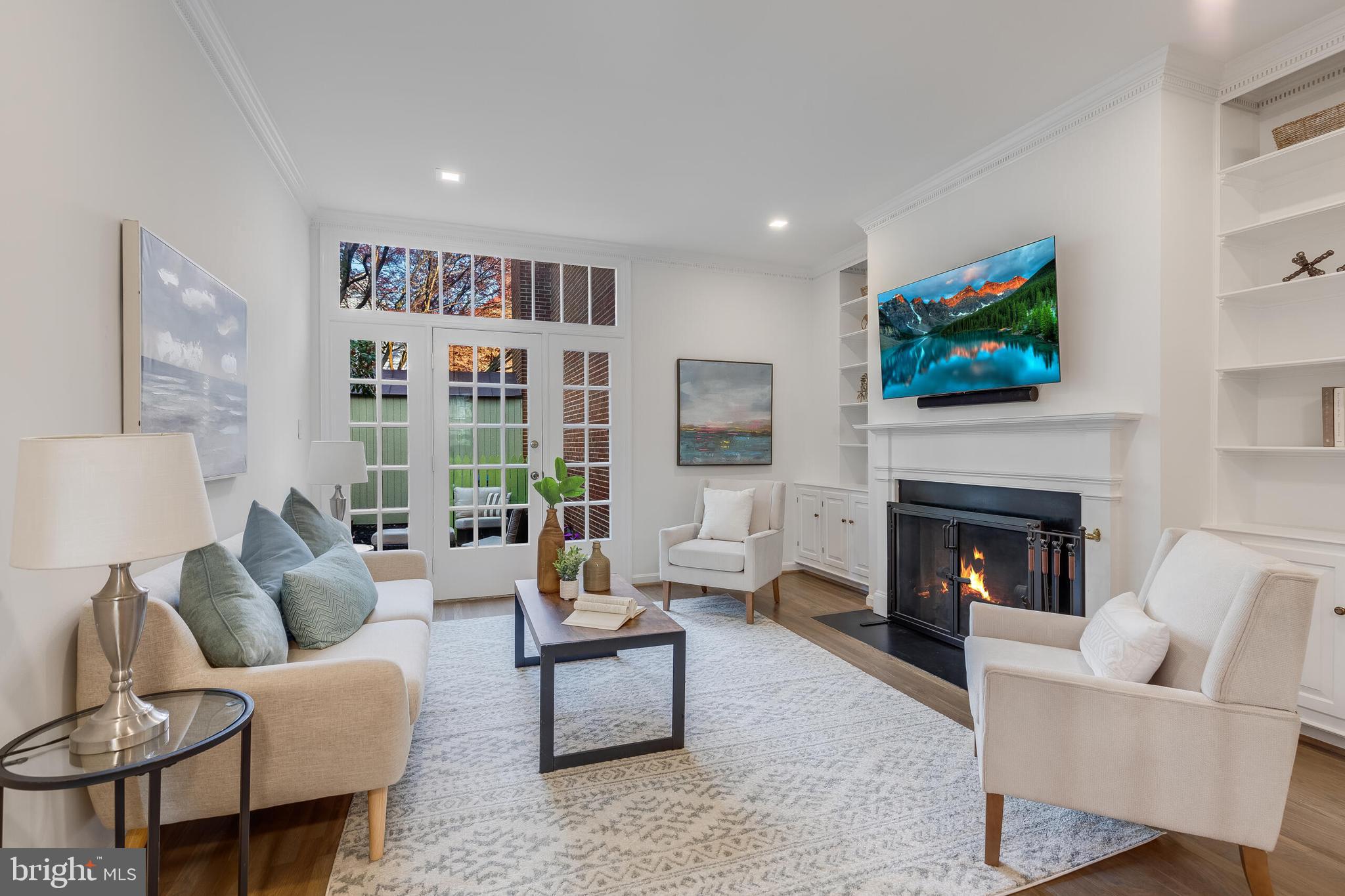 428 S FAIRFAX STREET
