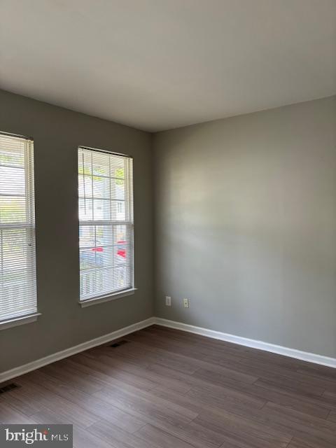 LAFAYETTE VILLAGE - Residential Lease