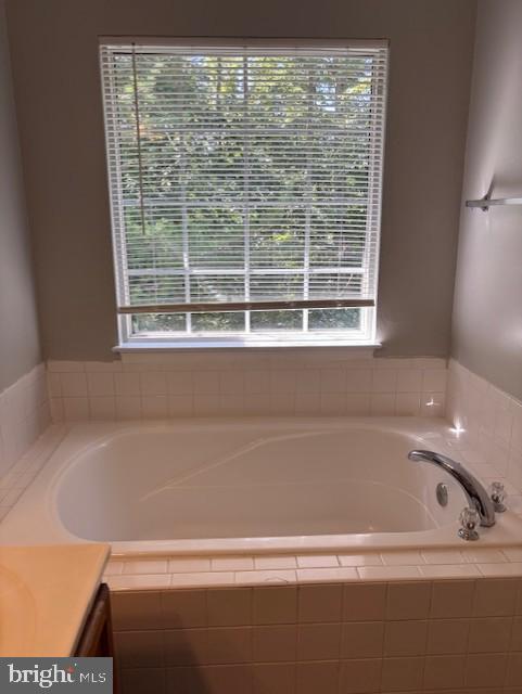 LAFAYETTE VILLAGE - Residential Lease