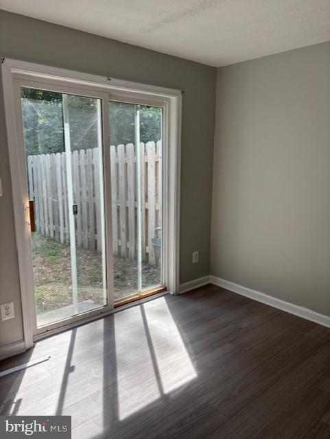 LAFAYETTE VILLAGE - Residential Lease