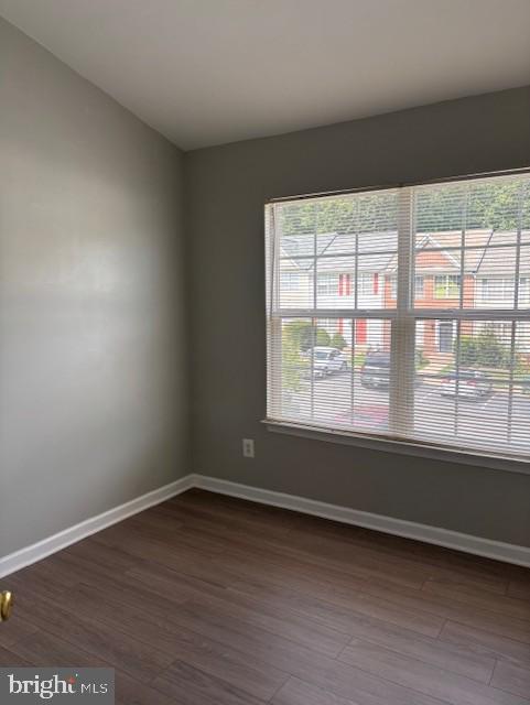 LAFAYETTE VILLAGE - Residential Lease