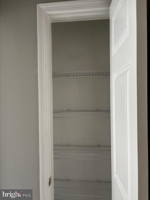 LAFAYETTE VILLAGE - Residential Lease