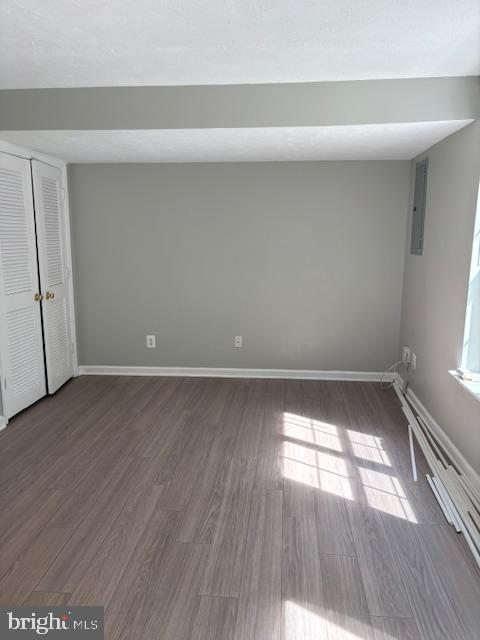 LAFAYETTE VILLAGE - Residential Lease