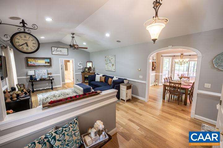 SHENANDOAH CROSSING - Residential