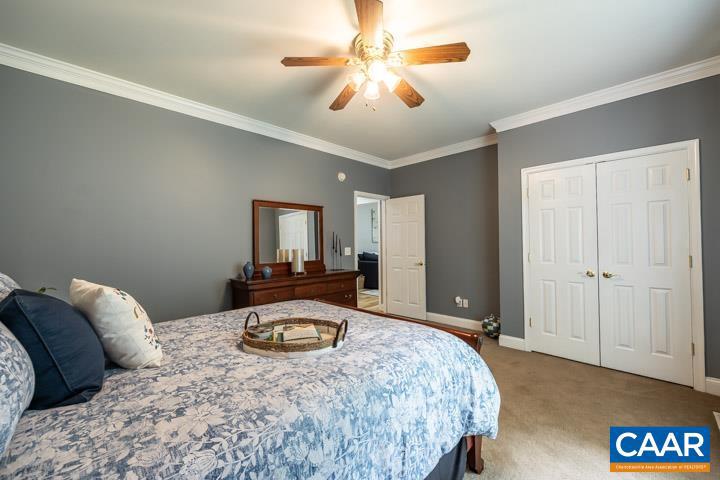 SHENANDOAH CROSSING - Residential