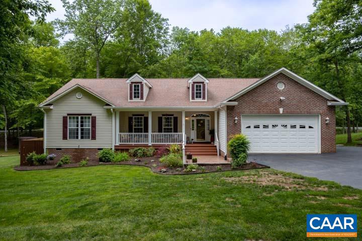 SHENANDOAH CROSSING - Residential