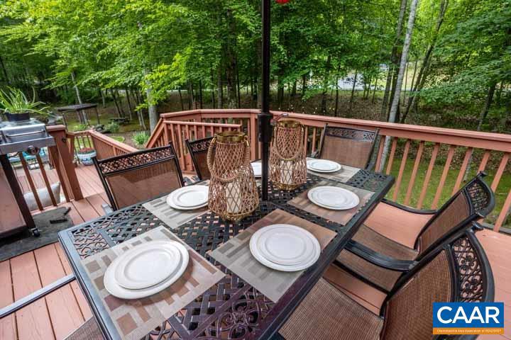 SHENANDOAH CROSSING - Residential