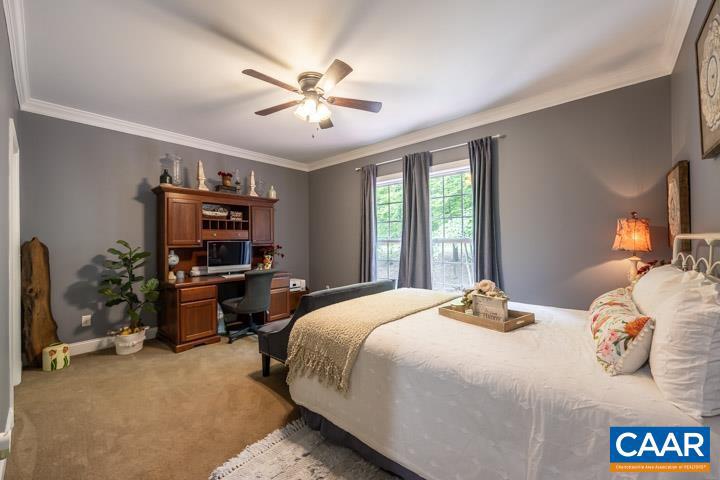 SHENANDOAH CROSSING - Residential