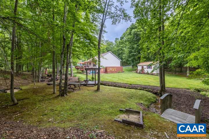 SHENANDOAH CROSSING - Residential