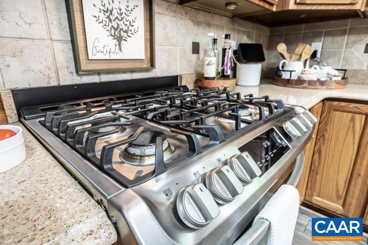 SHENANDOAH CROSSING - Residential