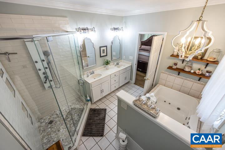 SHENANDOAH CROSSING - Residential