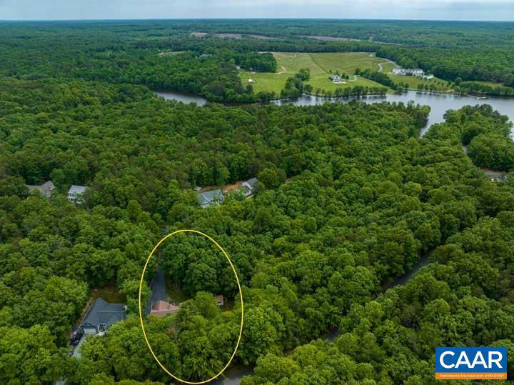 SHENANDOAH CROSSING - Residential