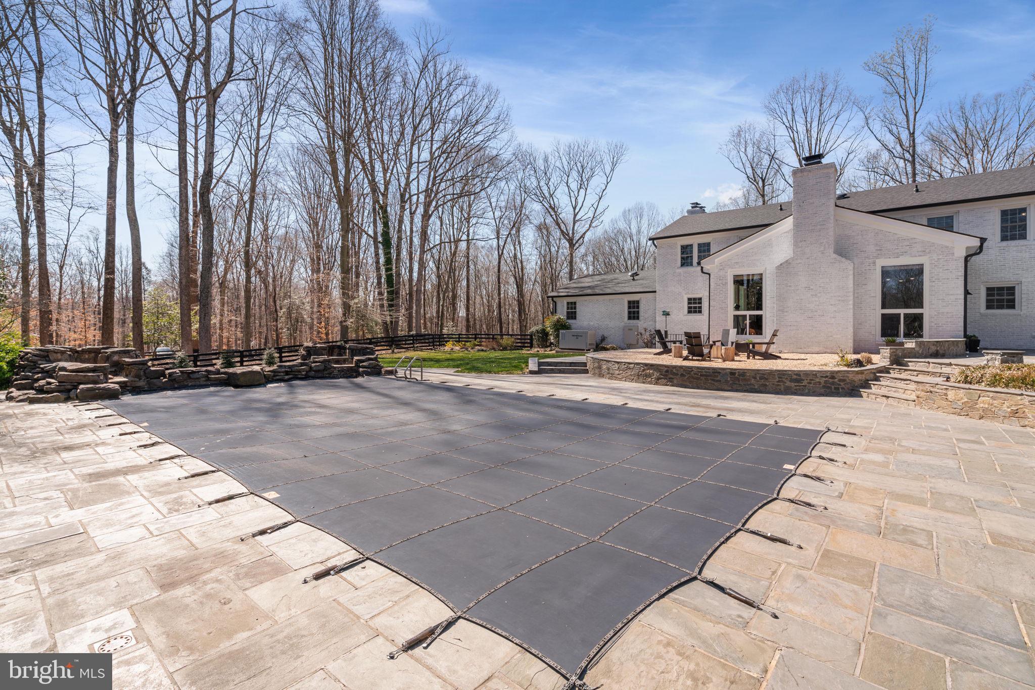CATHEDRAL FOREST - Residential