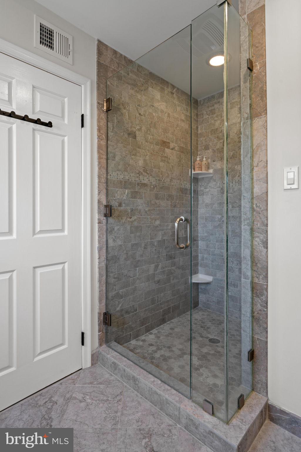 CATHEDRAL FOREST - Residential