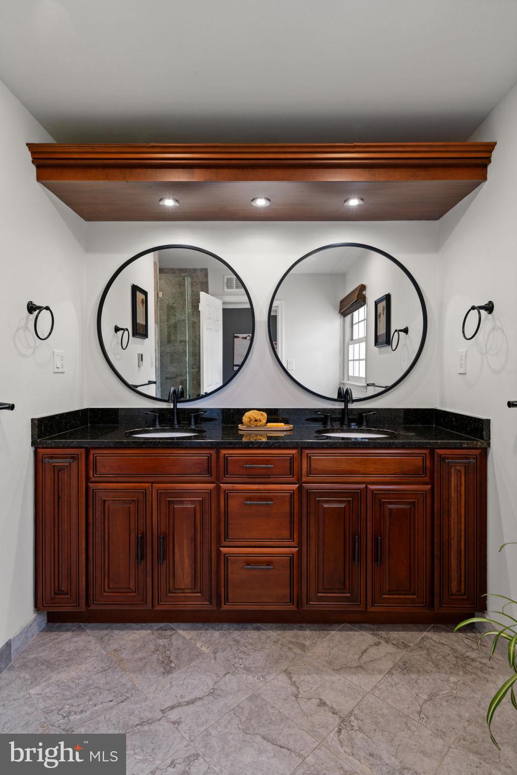 CATHEDRAL FOREST - Residential