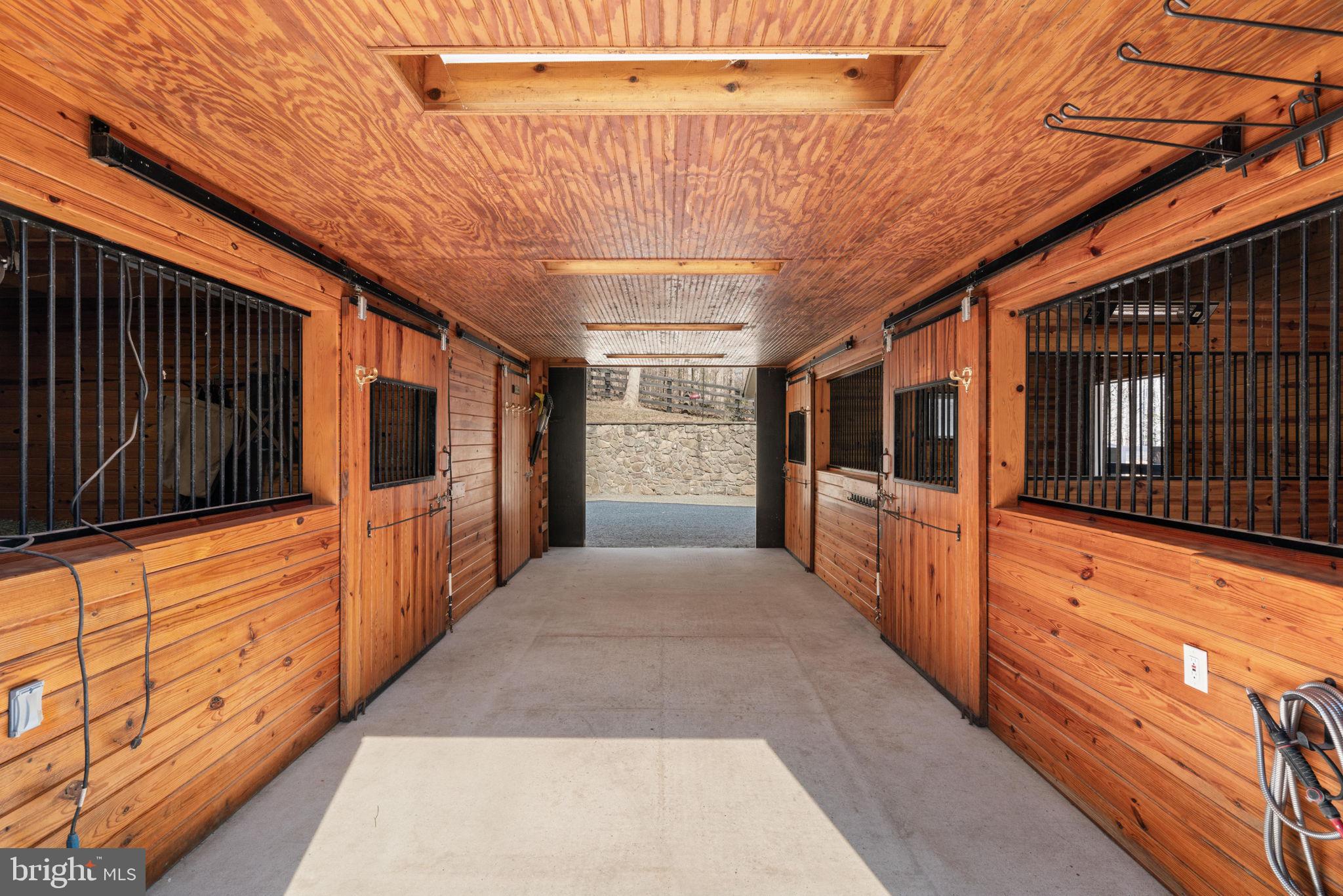 CATHEDRAL FOREST - Residential