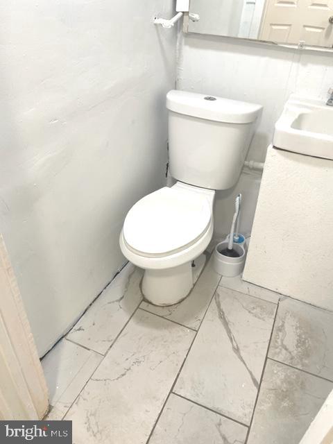 GARDENVILLE - Commercial Lease