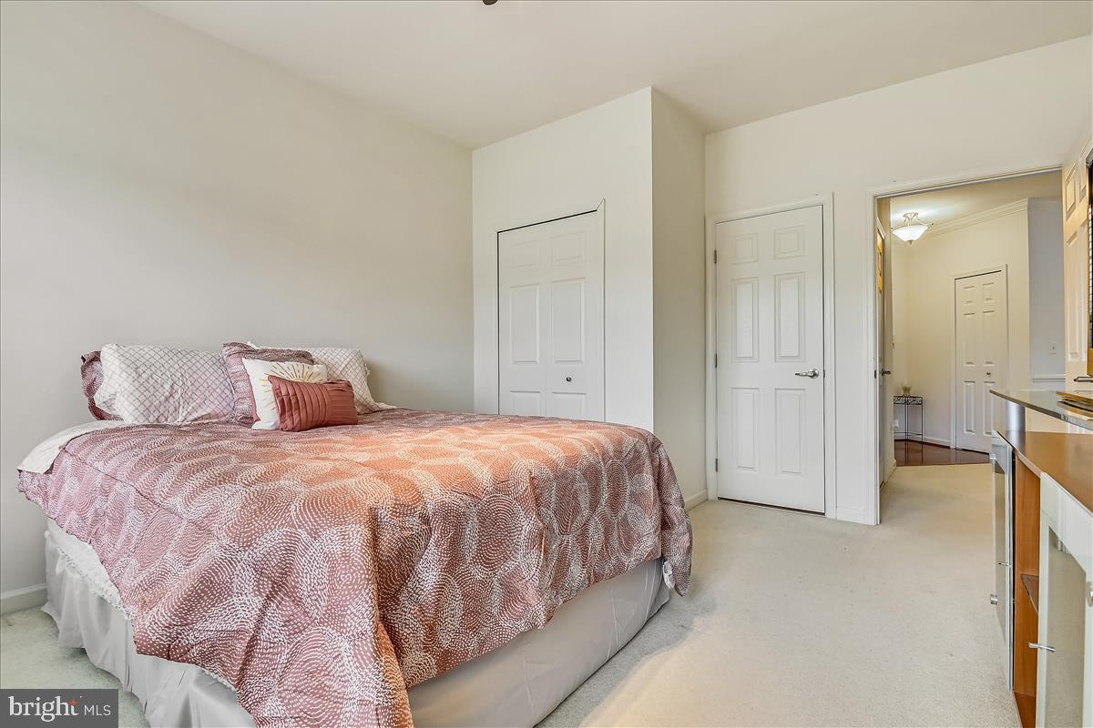 WYNDHOLME WOODS - Residential