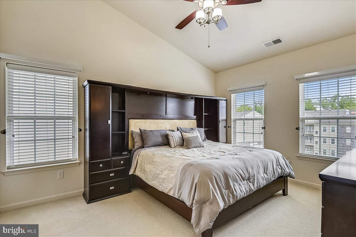 WYNDHOLME WOODS - Residential