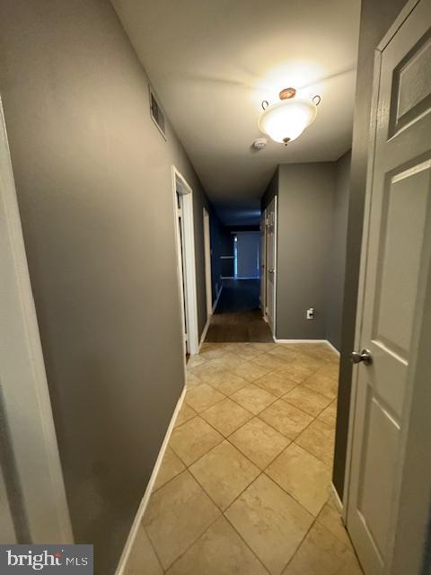 PAINTERS CROSSING - Residential Lease