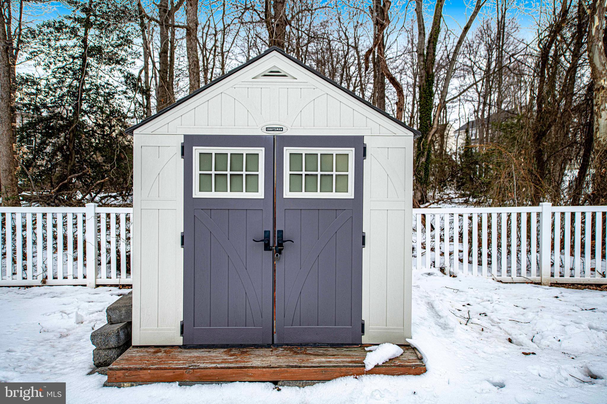 COKESBURY MANOR - Residential